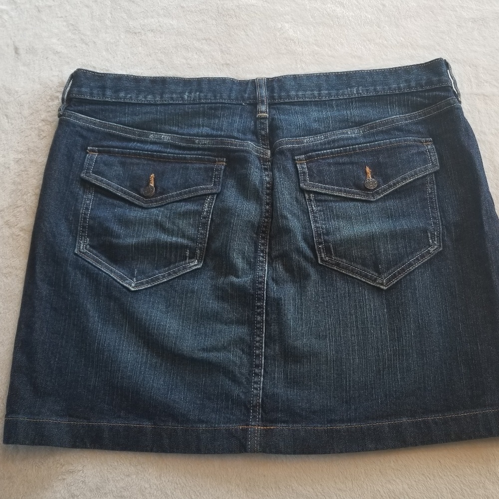 Old Navy Distressed Denim Skirt - Picture 2 of 5
